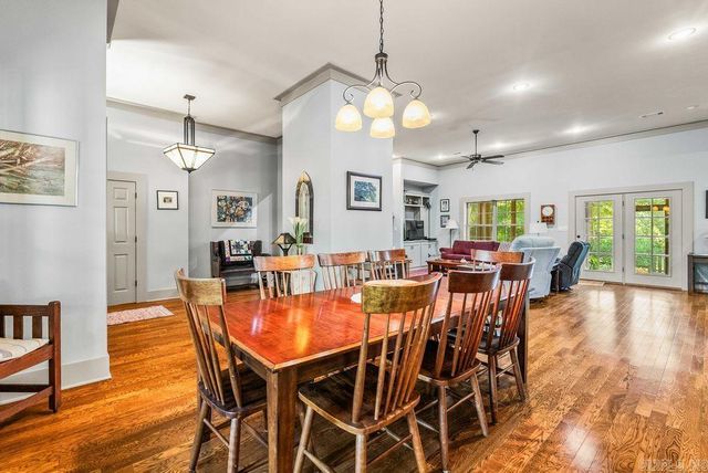 387 Pryor Drive, Glen Rose, AR 72104