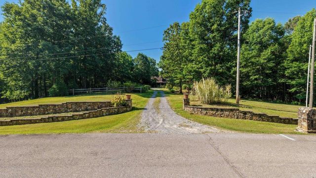 387 Pryor Drive, Glen Rose, AR 72104