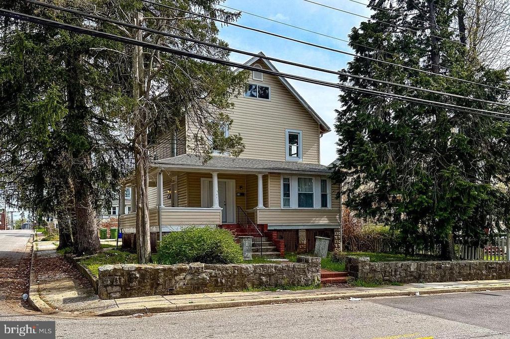 3401 W ROGERS AVE, Baltimore, MD 21215