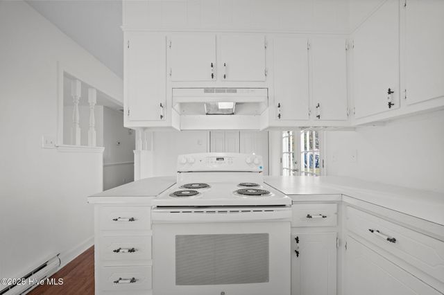 1425 Birdneck Circle, Greenville, NC 27858