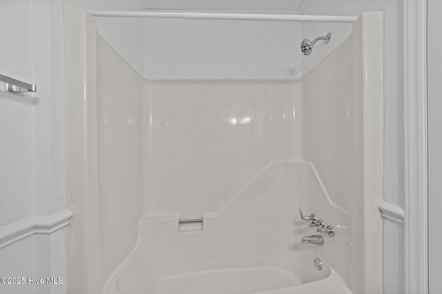 1425 Birdneck Circle, Greenville, NC 27858