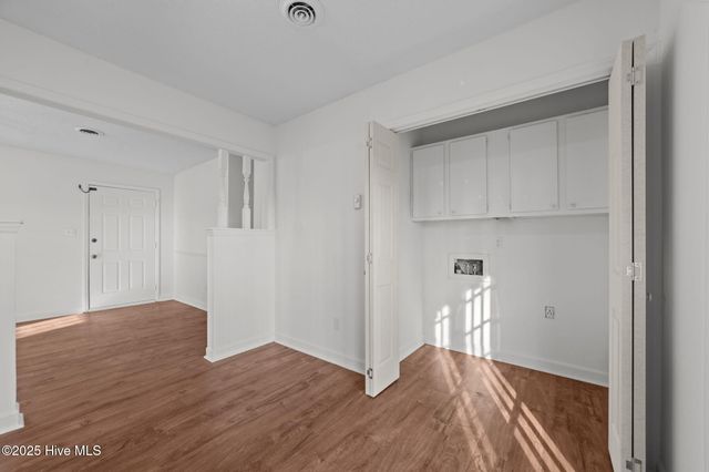 1425 Birdneck Circle, Greenville, NC 27858