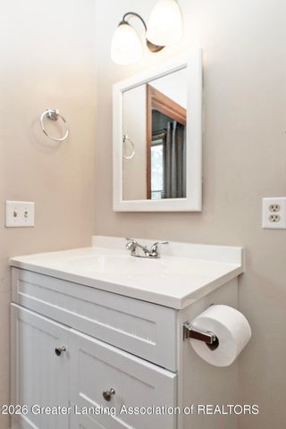 740 Snyder Road, East Lansing, MI 48823