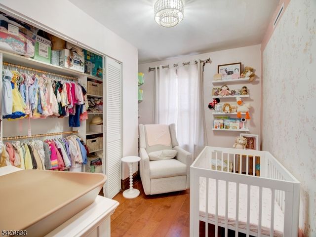 210 Pershing Ave, Roselle Park Boro, NJ 07204