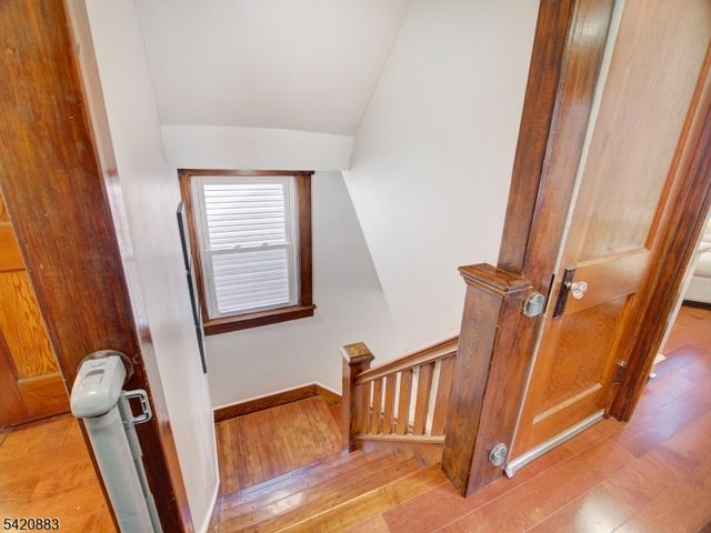 210 Pershing Ave, Roselle Park Boro, NJ 07204