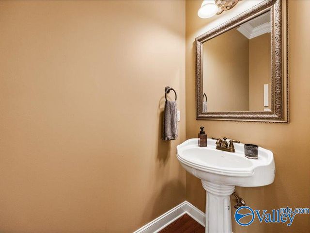 6700 Hampton Bend Circle SE, Owens Cross Roads, AL 35763