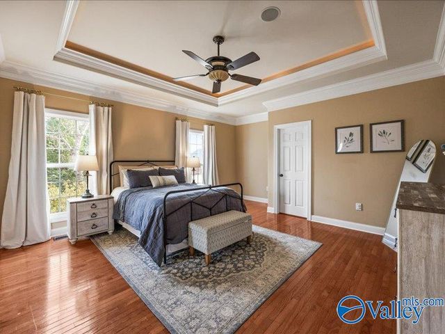 6700 Hampton Bend Circle SE, Owens Cross Roads, AL 35763