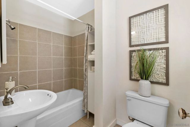 4679 Vista St, San Diego, CA 92116