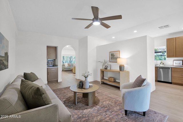 9038 E RIVIERA Drive, Scottsdale, AZ 85260