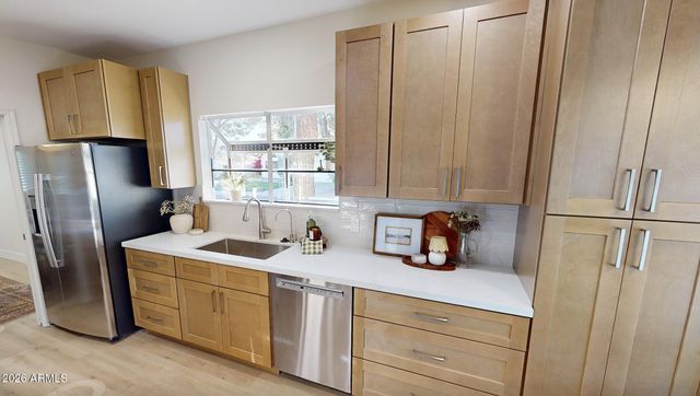 9038 E RIVIERA Drive, Scottsdale, AZ 85260