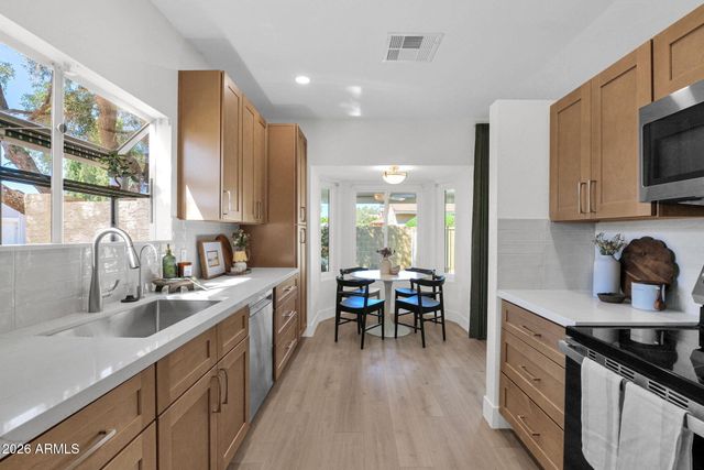 9038 E RIVIERA Drive, Scottsdale, AZ 85260