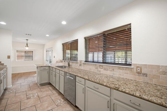 2201 Driskell Lane, Corinth, TX 76210