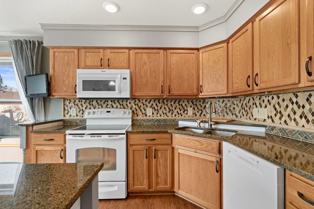 615 1st Avenue NW, Osseo, MN 55369