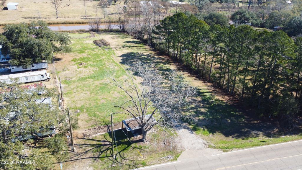 5559 Main Highway, St. Martinville, LA 70582