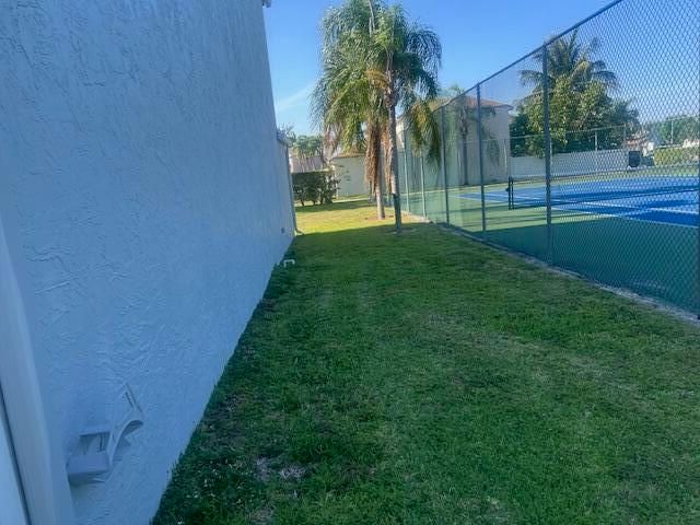 143 W Tara Lakes Dr Drive W, Boynton Beach, FL 33436