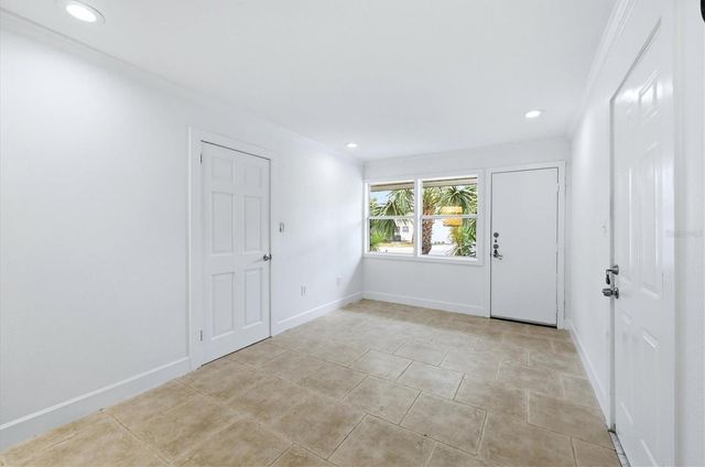 902 37TH STREET W, Bradenton, FL 34205