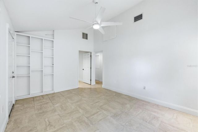 902 37TH STREET W, Bradenton, FL 34205