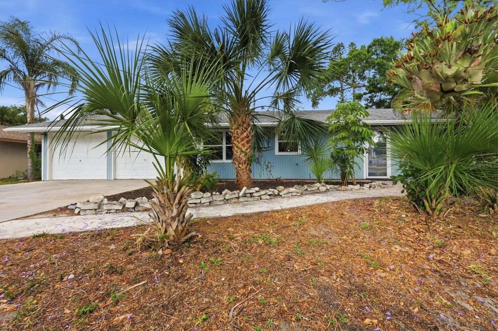 902 37TH STREET W, Bradenton, FL 34205