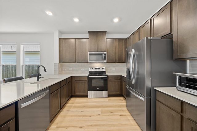 137 Lost Treasure TER, Georgetown, TX 78628