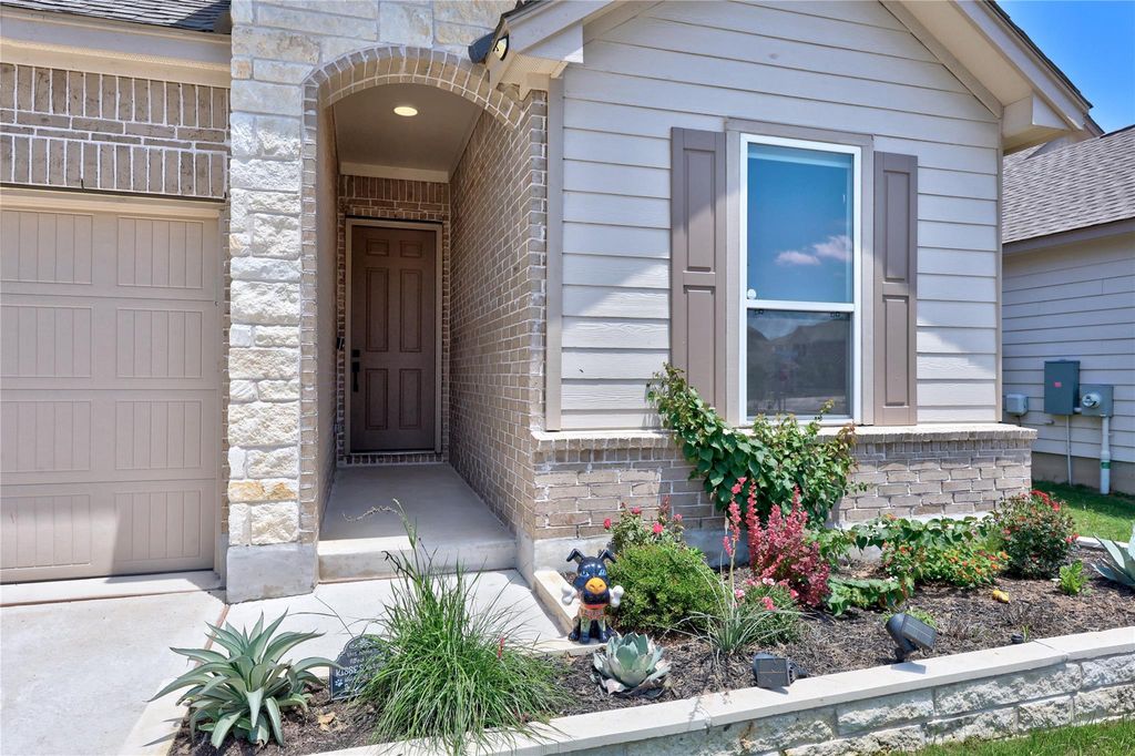 137 Lost Treasure TER, Georgetown, TX 78628