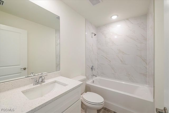 2213 NW 1st TER, Cape Coral, FL 33993