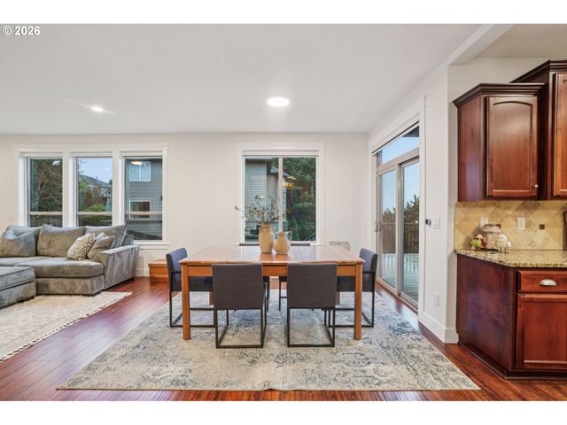 1012 Nw GOODWIN St, Camas, WA 98607