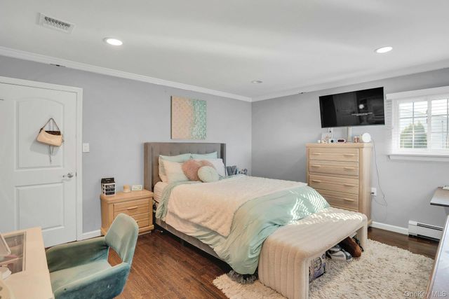 108 Hayrick Lane, Commack, NY 11725