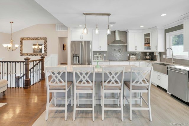 108 Hayrick Lane, Commack, NY 11725