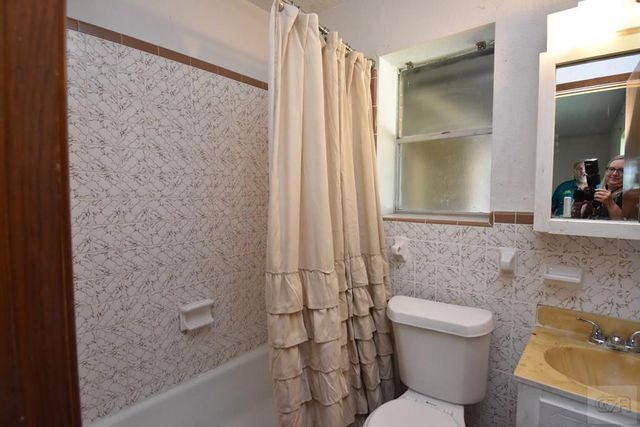 4014 Beatrice, Dickinson, TX 77539