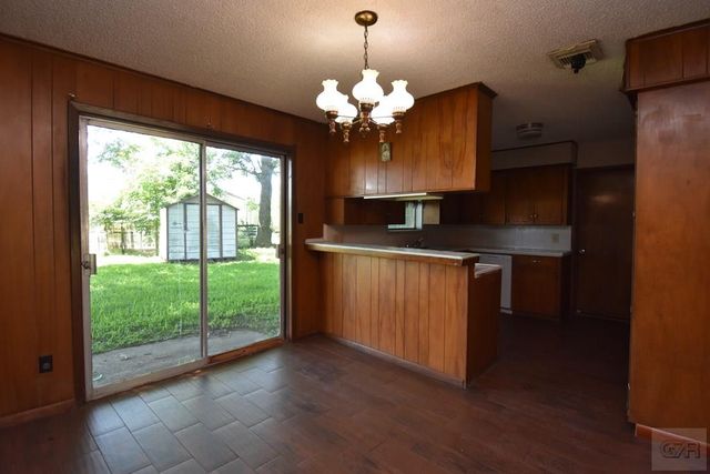 4014 Beatrice, Dickinson, TX 77539