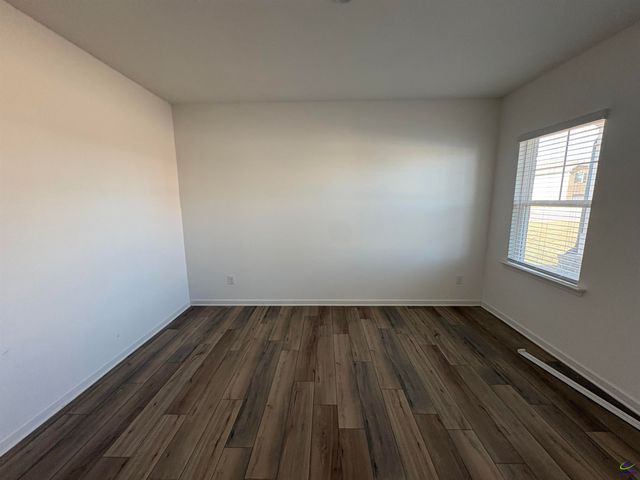1100 HOLLAND DR, Hampton, GA 30228