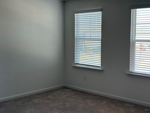 1100 HOLLAND DR, Hampton, GA 30228