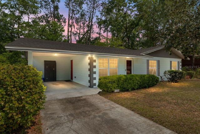 5611 NW 29TH TERRACE, Gainesville, FL 32653