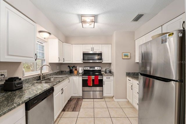 5611 NW 29TH TERRACE, Gainesville, FL 32653
