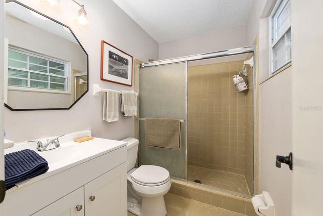 5611 NW 29TH TERRACE, Gainesville, FL 32653