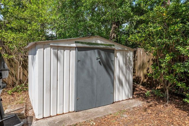 5611 NW 29TH TERRACE, Gainesville, FL 32653
