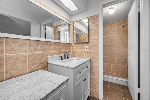 5817 10TH AVENUE, New Port Richey, FL 34652