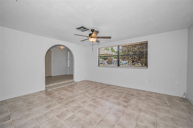 5817 10TH AVENUE, New Port Richey, FL 34652