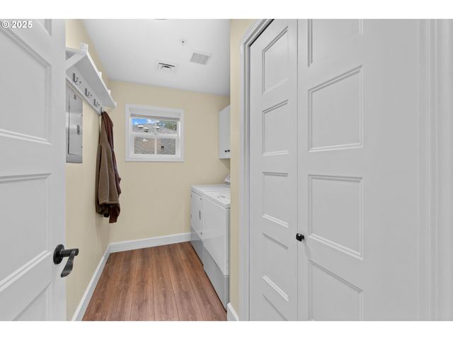 420 ELK CREEK Rd 503, Cannon Beach, OR 97110