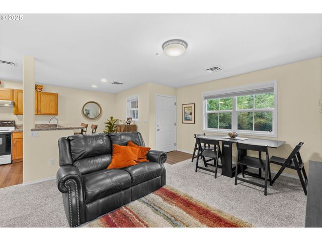 420 ELK CREEK Rd 503, Cannon Beach, OR 97110