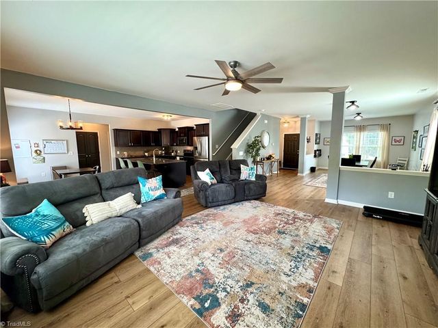 1769 Pinnacle Oaks Drive, Rural Hall, NC 27045