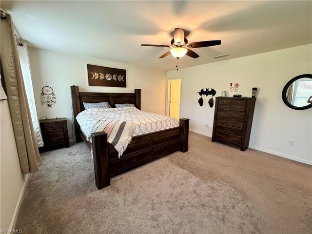 1769 Pinnacle Oaks Drive, Rural Hall, NC 27045