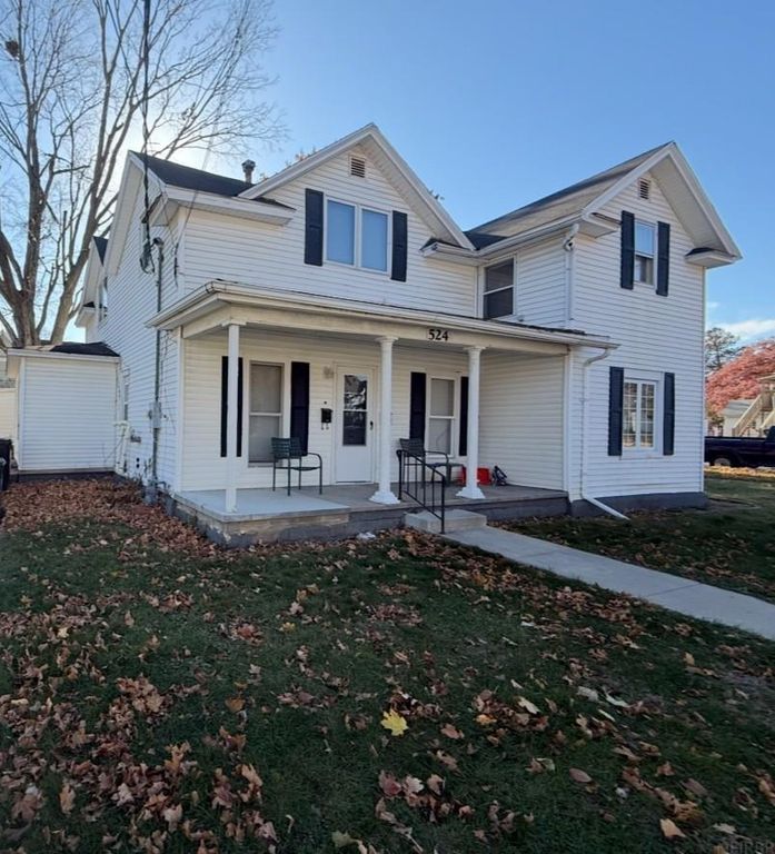 524 W 6th Street, Cedar Falls, IA 50613