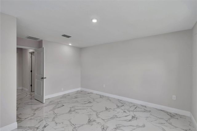 10090 SE 67TH TERRACE, Belleview, FL 34420