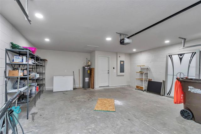 10090 SE 67TH TERRACE, Belleview, FL 34420