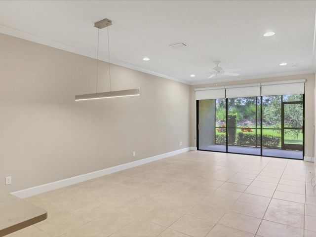 13604 MESSINA LOOP 102, Bradenton, FL 34211