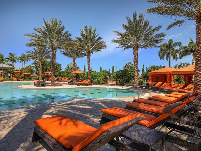 13604 MESSINA LOOP 102, Bradenton, FL 34211