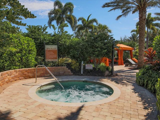 13604 MESSINA LOOP 102, Bradenton, FL 34211