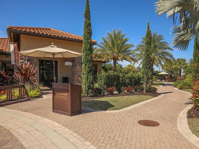 13604 MESSINA LOOP 102, Bradenton, FL 34211