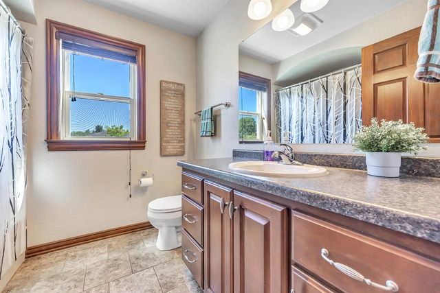 988 CREEK COURT, Little Suamico, WI 54141